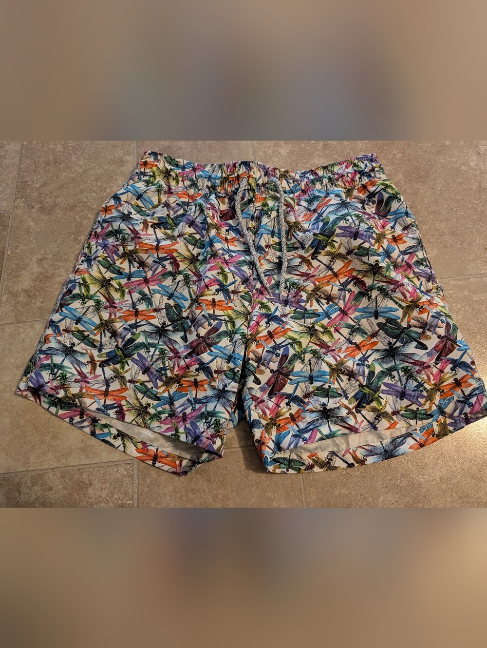 men’s MICHAEL’S Dragonfly lined swim trunks. Size XL w/ 8” inseam.